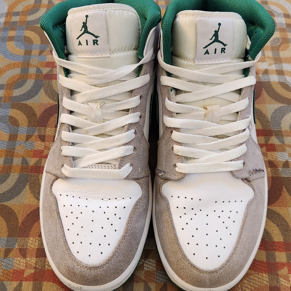 Size 8.5 - Air Jordan 1 SE Mid Grey Pine Green